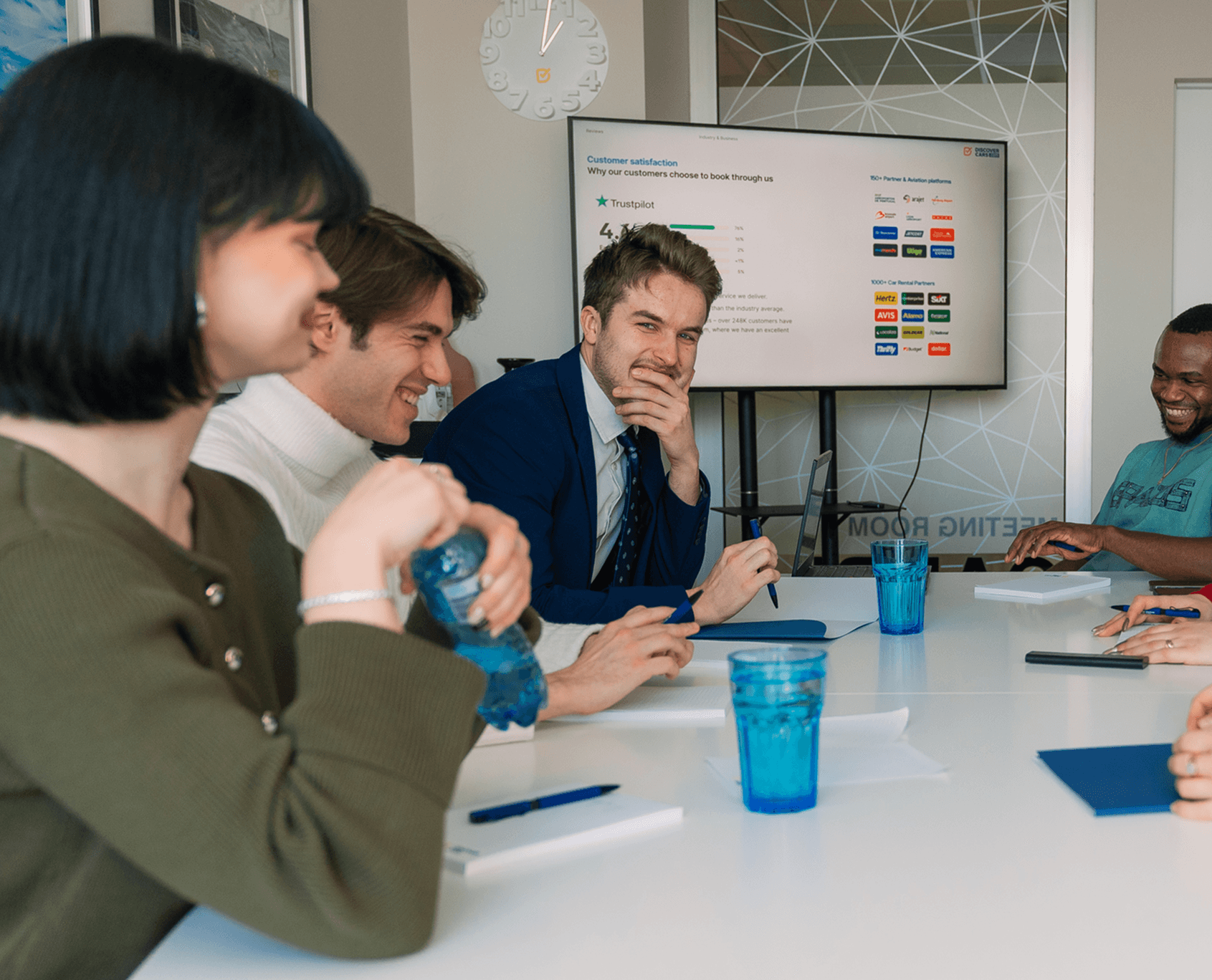 An office discussion amongst collegues