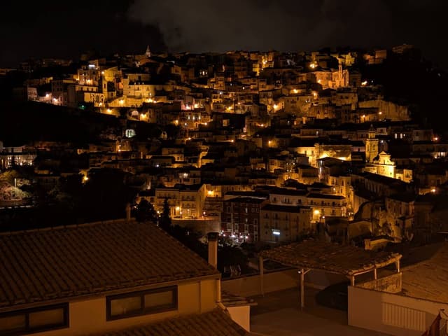 Photo 2 by Adriel D. about renting a Toyota Aygo X in Catania (8/25/24)