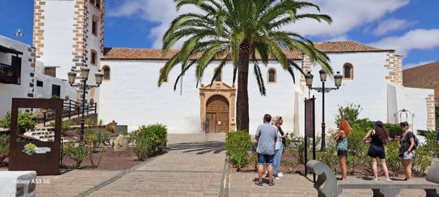 Photo 1 par DANIEL P. sur la location d'un Citroen C3 en Espagne - aux Îles Canaries (26/09/25)