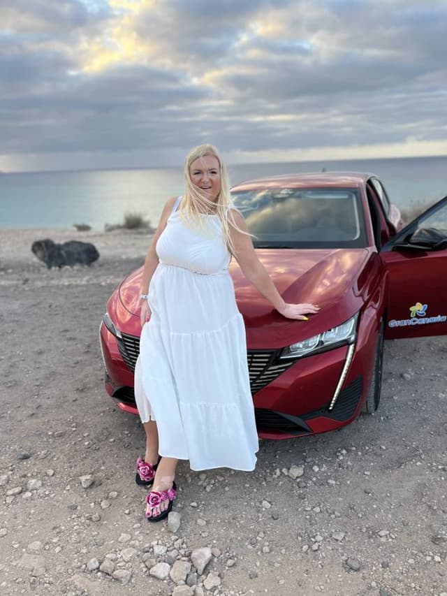 Zdjęcie 1 wykonane przez Iwona P. dotyczące wynajmu Seat Leon w w Fuerteventura dnia (30.06.24)