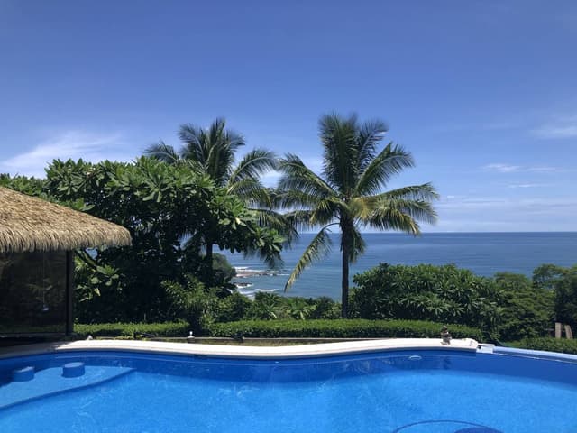 Foto 1 van Jurgen R. over het huren van een Nissan X-Trail in Costa Rica (7-8-24)