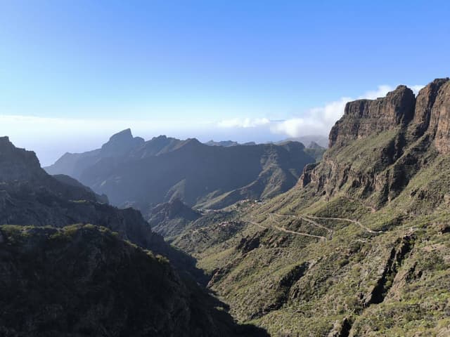 Photo 1 par Simon R. sur la location d'un Renault Clio à l’aéroport de Tenerife-Sud (18/01/25)