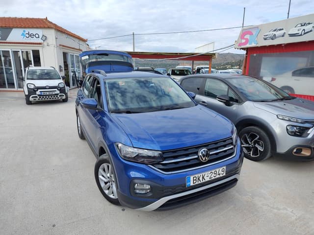 Photo by Tomasz G. about renting a Volkswagen T-Cross at Crete Airport Chania (4/17/25)
