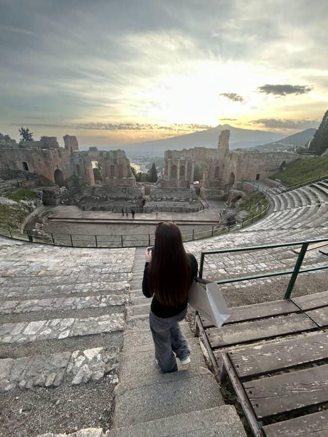 Foto 1 de SYLVIA LILIAN F. (21/11/25)