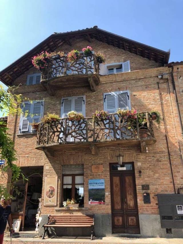 Photo 1 by Peter H. about hiring a Fiat 500 at Turin Airport (10/04/24)