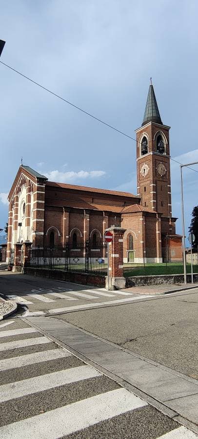 Henkilön Sami A. kuva 1 liittyen auton Fiat 500 vuokraamiseen paikassa Italiassa (24.8.23)
