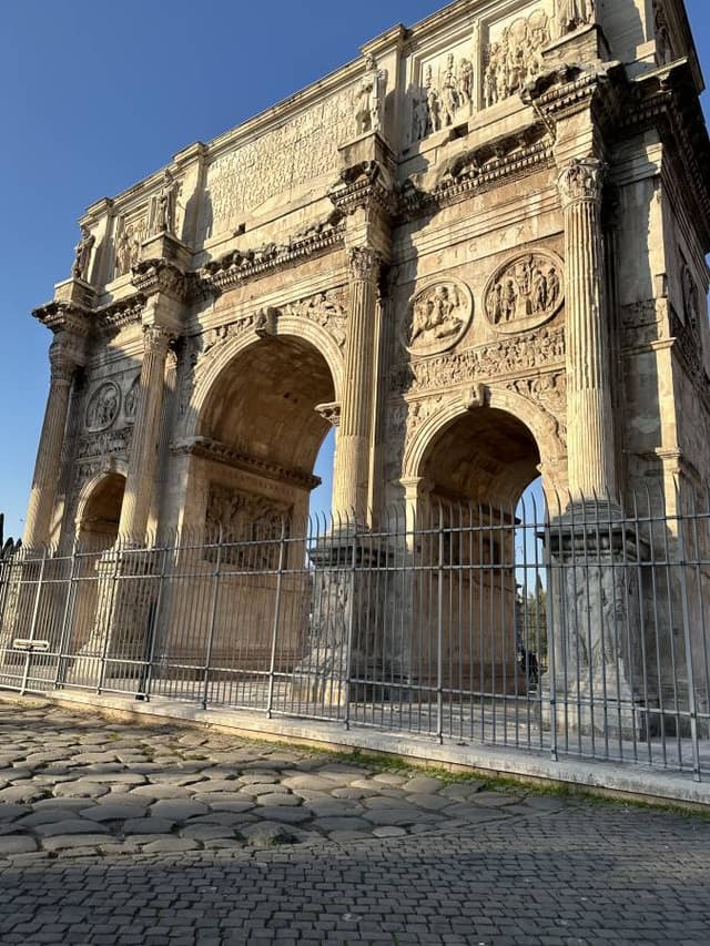 Photo 1 par Amadou G. sur la location d'un Audi A1 à Rome (02/02/24)