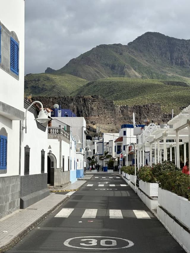 Photo 2 by Valerii K. (3/17/26)