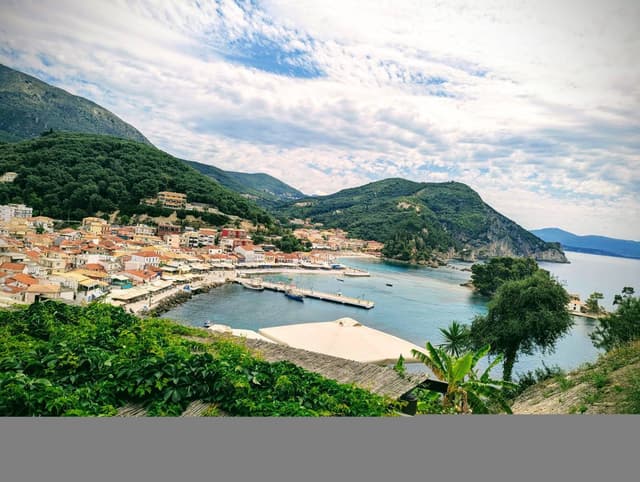 Photo by Brigitte L. about renting a Nissan Micra in Parga (6/15/25)