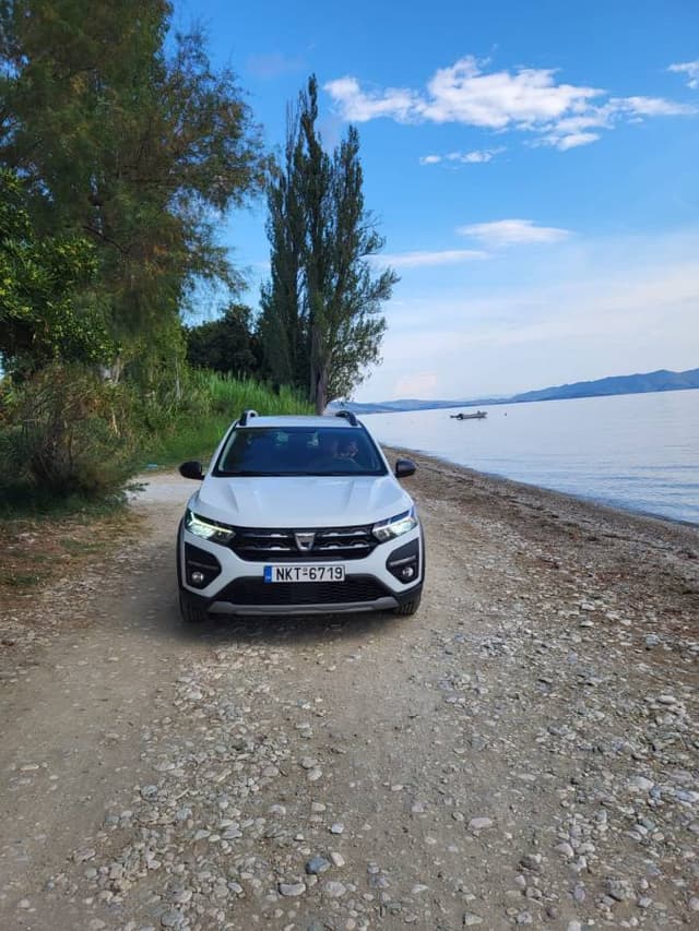 Photo 1 by MIHNEA ANDREI P. about renting a Fiat Tipo at Thessaloniki Airport (9/3/24)