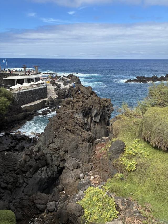 Photo 1 by Catherine H. about renting a Citroën C3 in Funchal (9/16/25)
