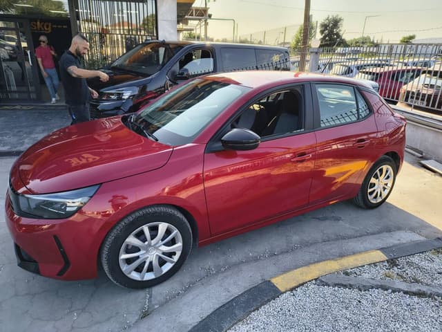 Fotografie 1 realizată de Daniel Petrut C. despre închirierea unei mașini Hyundai i20 în Grecia (02.07.25)