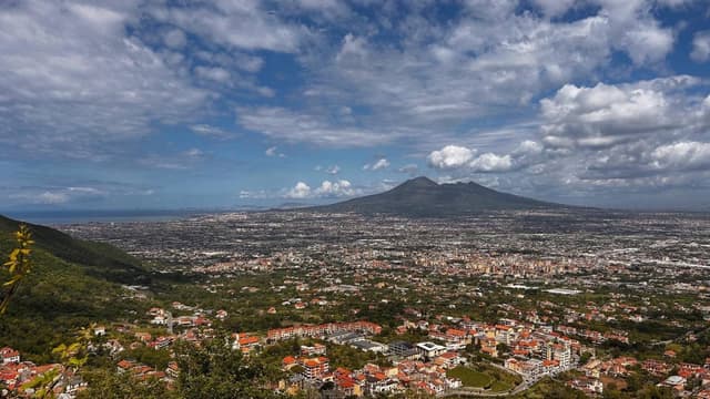 Foto di Maurizio B. sul noleggio di una Jeep Compass a Napoli (19/05/25)