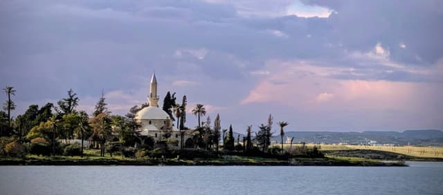 Photo 2 by Simon D. (4/1/26)