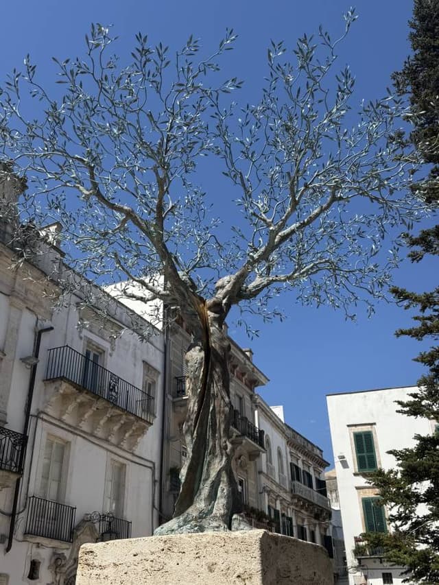 Photo 1 by Maria J. (4/22/26)