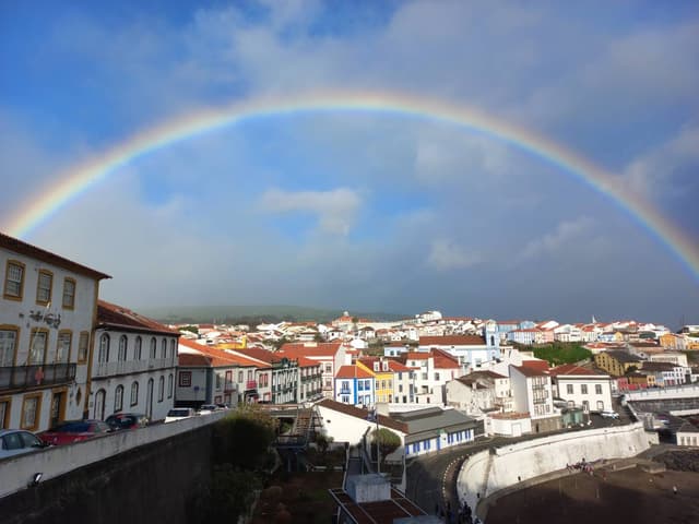 Foto 2 de Maria Manuela Rodrigues P. sobre o aluguer de um Opel Corsa em Praia da Vitória (04/03/24)