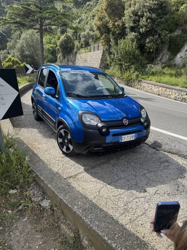 Zdjęcie 2 wykonane przez Monika C. dotyczące wynajmu Fiat Panda w w Neapolu dnia (1.05.25)