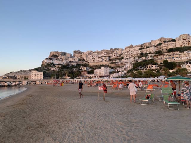 Photo 2 by Adrian G. about renting a Fiat 500 in Bari (9/29/25)