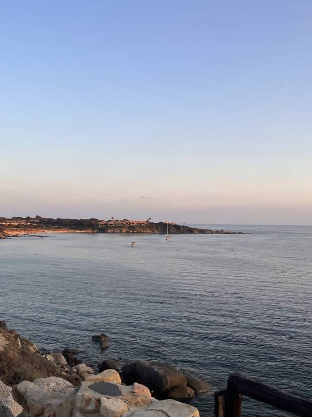Photo 2 by Paulo C. about renting a Renault Captur on Sardinia (7/21/24)