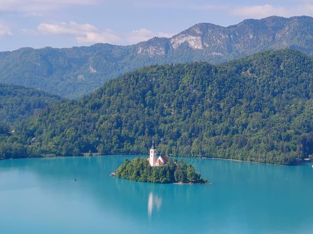 INWOO H.의 사진 1 (24. 6. 10.)