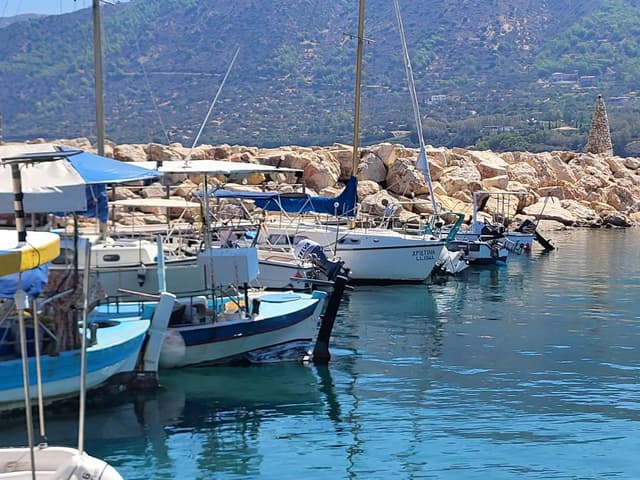 Photo 1 by Derek T. about hiring a Ford Fiesta in Paphos (19/09/26)