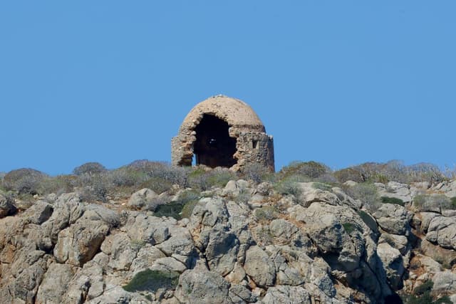 Photo 1 by Joseph S. about renting a Peugeot 208 in Crete (11/11/23)