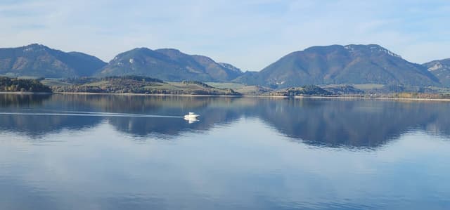 Photo 1 by dorine B. about renting a Toyota C-HR at Krakow Airport (10/24/24)