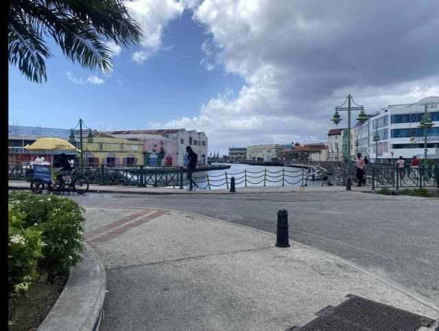 Photo 1 by Ronald B. about hiring a Suzuki Swift in Barbados (21.10.23)
