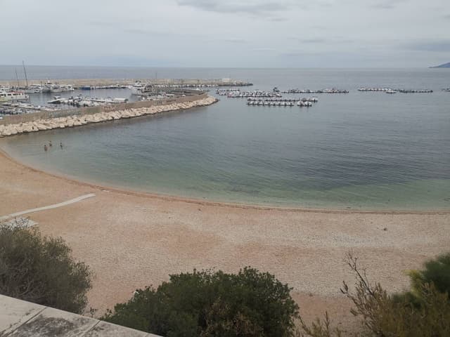 Foto di LEONARDO B. sul noleggio di una Ford Fiesta a Cagliari (05/10/25)