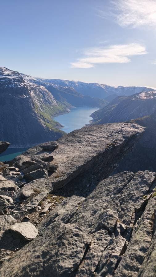 Фото 1 от Mikhail S. об аренде Volvo XC60 в Осло (20.05.25)