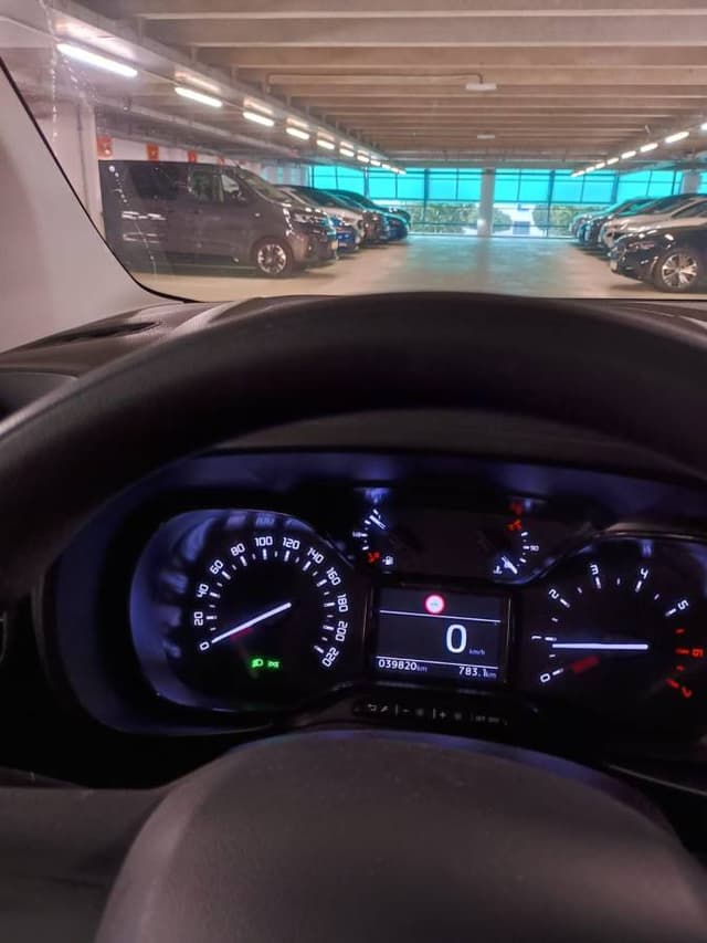 Foto di Renzo S. sul noleggio di una Kia Ceed all’aeroporto di Praga (05/09/25)