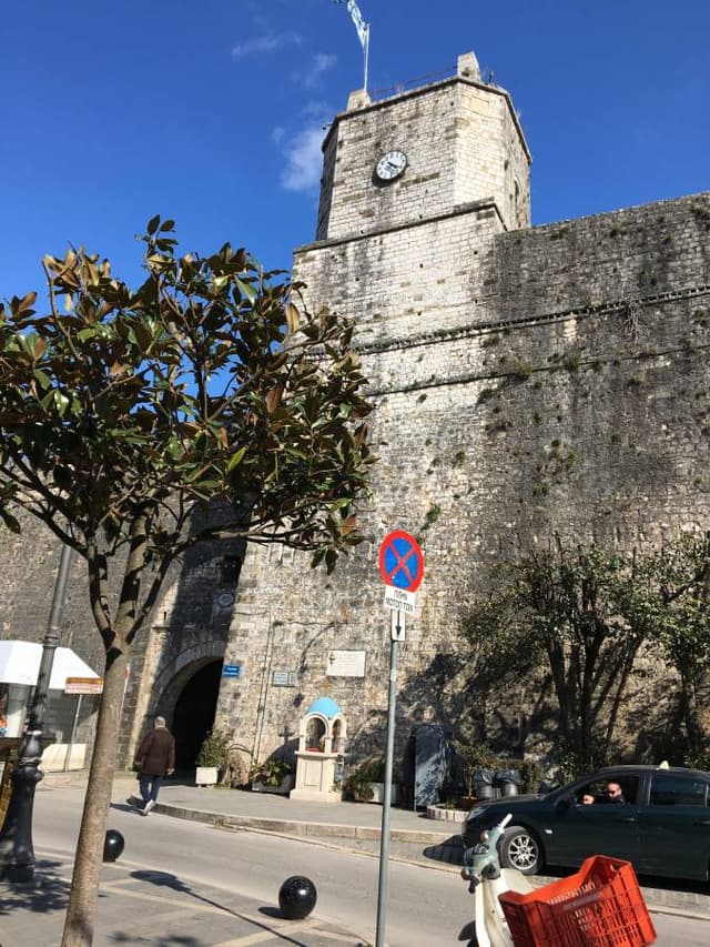 Photo 1 by Pamela M. about hiring a Peugeot 301 in Athens (04.03.23)