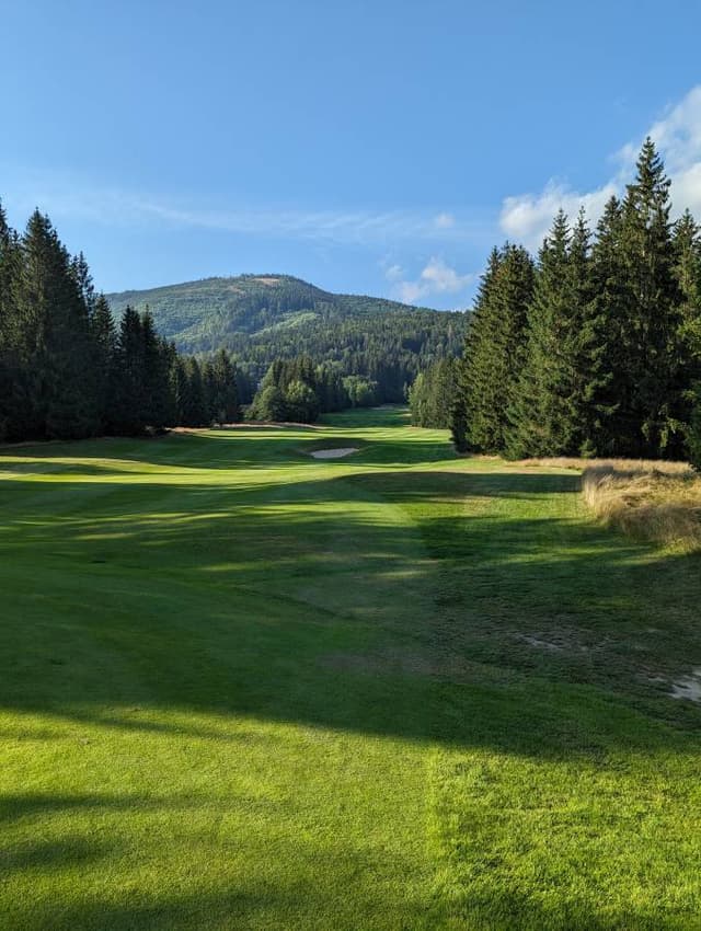 Photo 2 by john C. about hiring a Skoda Scala in Slovakia (28.08.23)