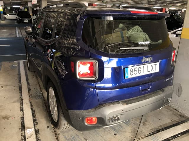 Nandor T. fényképe a(z) Citroen C3 Aircross autó bérléséről itt: Palma de Mallorca repülőtéren (22. 07. 07.)