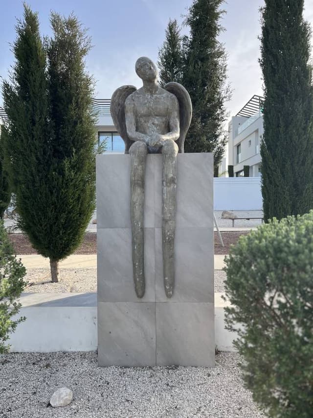 Henkilön Katja O. kuva 1 (20.4.26)