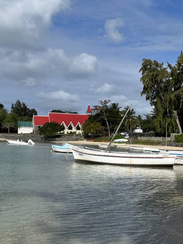 Photo 1 by Nigel H. about hiring a Toyota Aqua in Grand Bay (16.09.25)