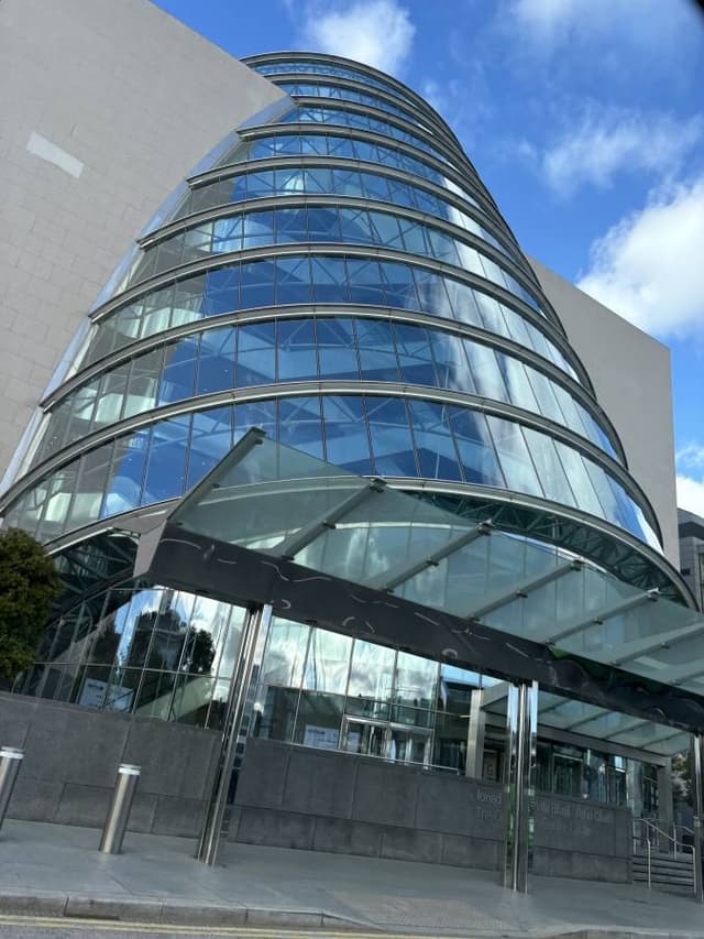 Photo 1 by Ethan R. about renting a Peugeot 108 in Dublin (9/12/24)