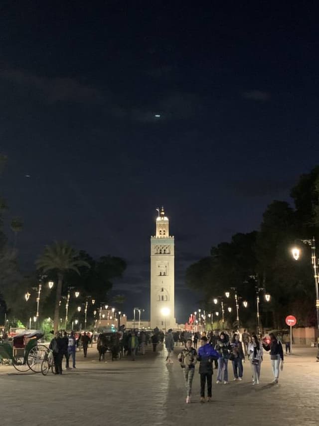 Photo 2 par Moise M. sur la location d'un Peugeot 108 à Marrakech (12/04/24)