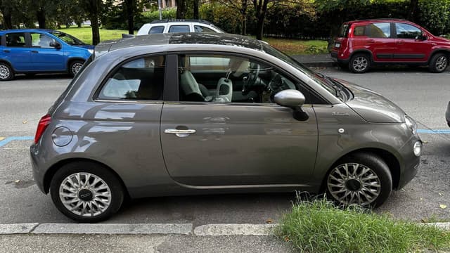 Photo by CRISTIAN ANDRES A. about renting a Citroen C3 Aircross at Bologna Airport (10/3/24)