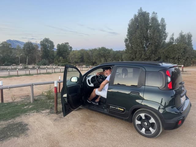 Photo by Georgi G. (10/19/25)