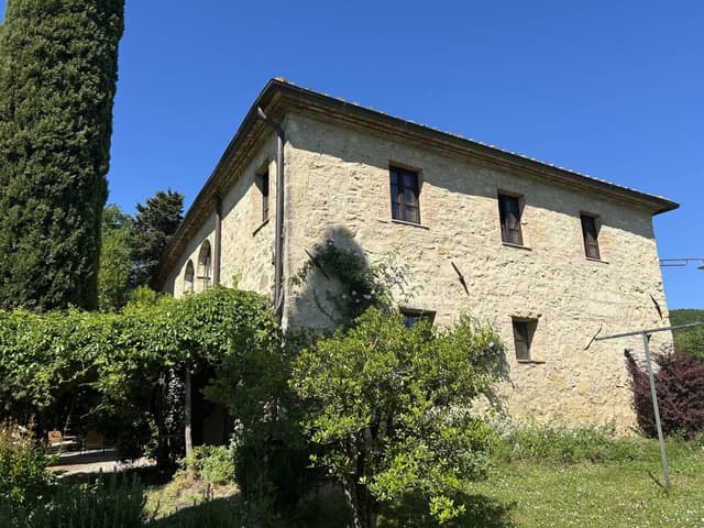 Photo 1 by Noel L. about hiring a Volkswagen T-Cross at Florence Airport (02/06/25)