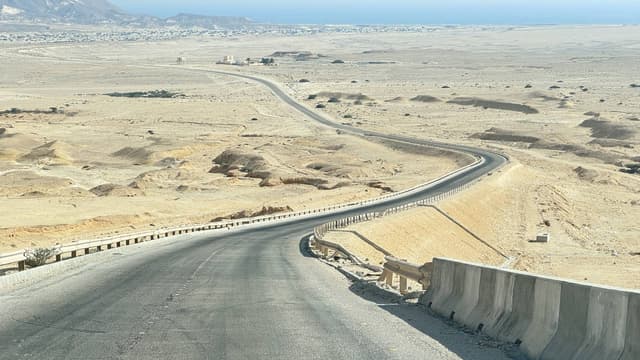 Photo 1 by Matthew P. about hiring a Toyota RAV4 in Oman (27.11.24)