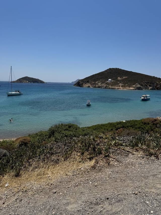 Foto di Giuseppe T. sul noleggio di una Fiat Panda al porto di Skala a Patmos (24/07/24)