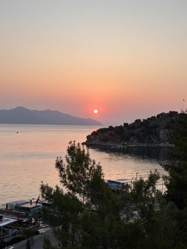 Photo by Zafer K. about renting a Renault Symbol in Dalaman (9/3/24)