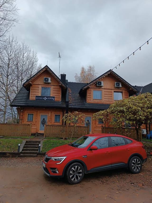 Фото 4 от Ihor K. об аренде Toyota C-HR в Варшаве (25.11.23)