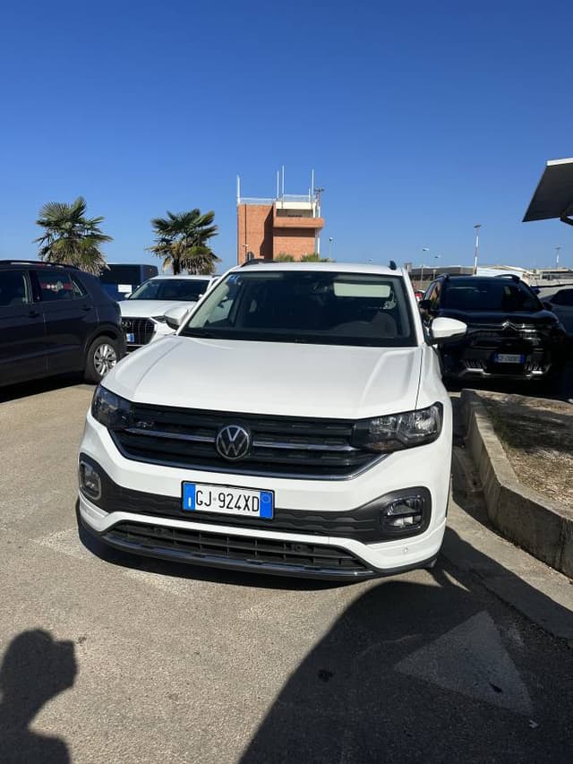 Фото 2 от Jura D. об аренде Fiat Panda в аэропорту Альгеро (13.10.23)