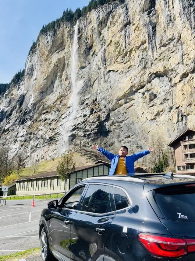 Photo 1 by Yoram I. about renting a Renault Captur in France (4/6/24)