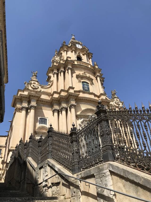 Foto 1 od Kamila R. o pronájmu Opel Astra na Letišti Catania-Fontanarossa (8/10/24)