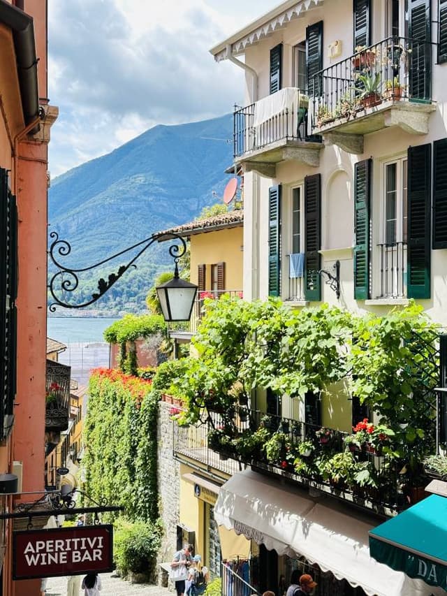 Photo 1 by Melissa S. about hiring a Renault Captur at Bergamo Airport (07.06.24)