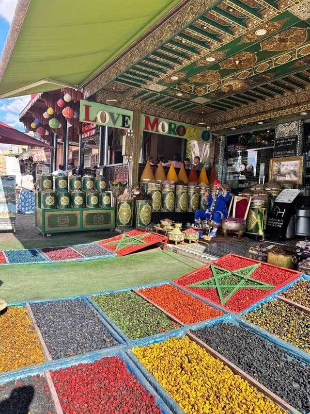 Baris S. tarafından 2 fotoğraf (04.11.24)